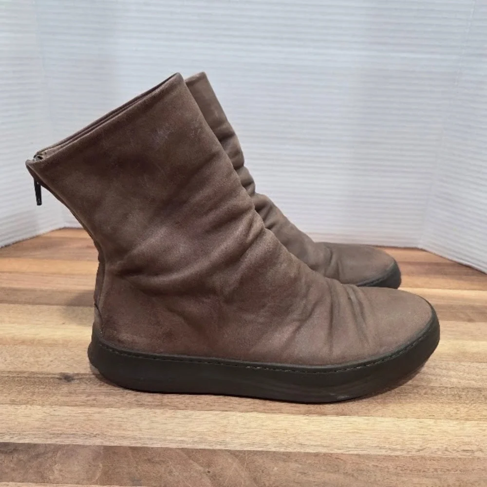 The Last Conspiracy Back Zip Boots Women's 39 Taupe Leather Slouchy Ankle Boot